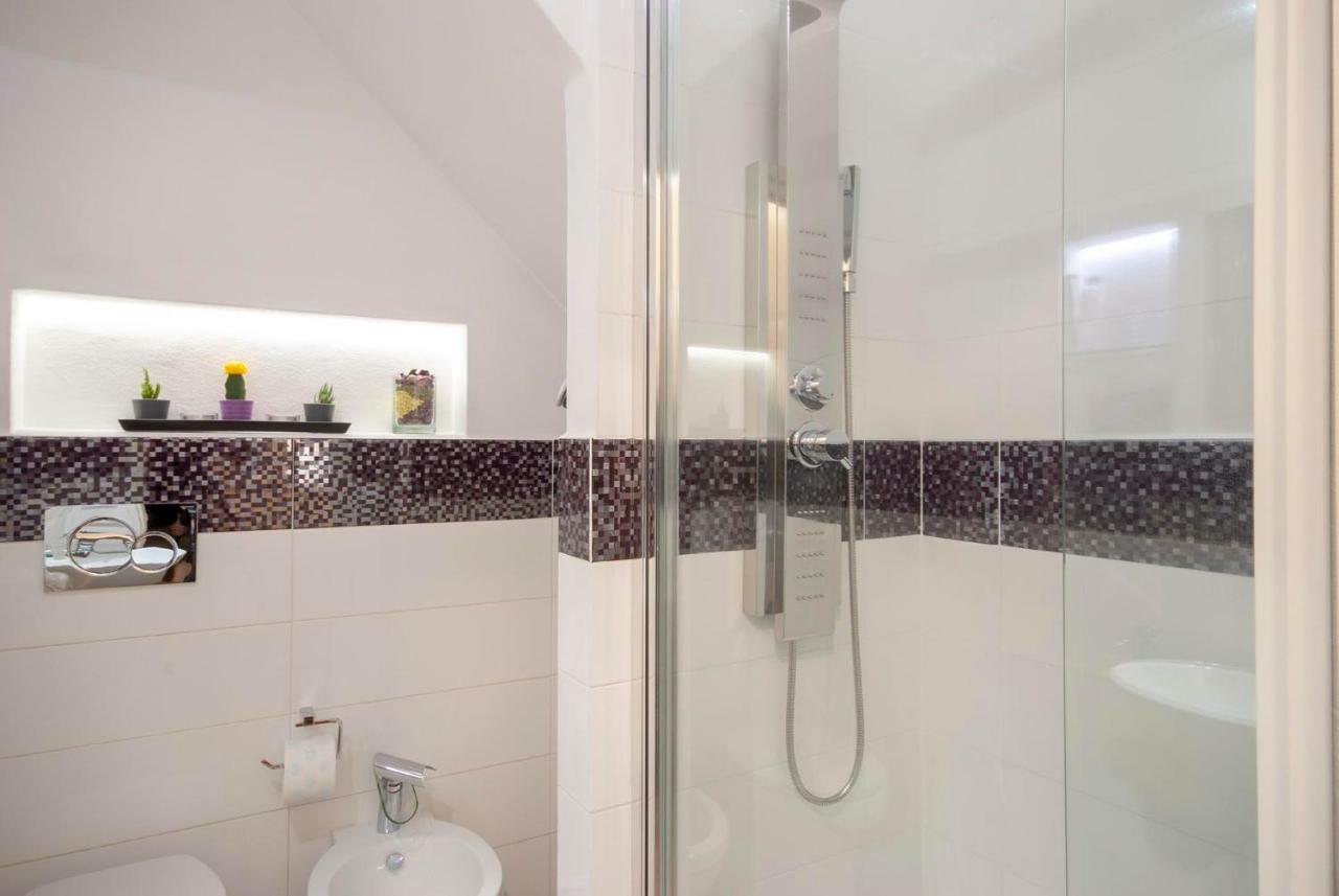 Romantica Navona Apartment *